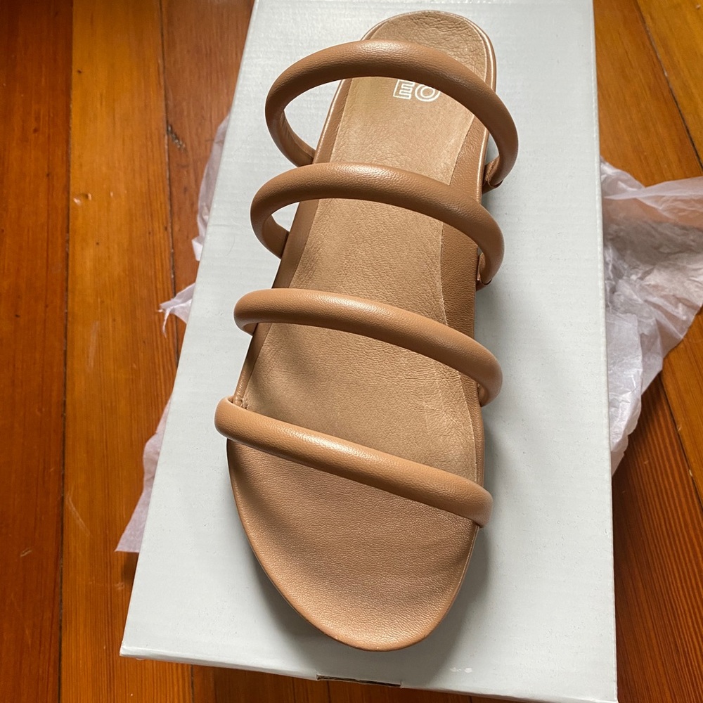 Abeo sandals